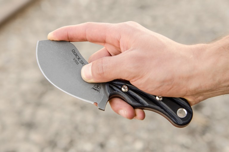 TOPS Knives Launches Two Curvaceous New Blades