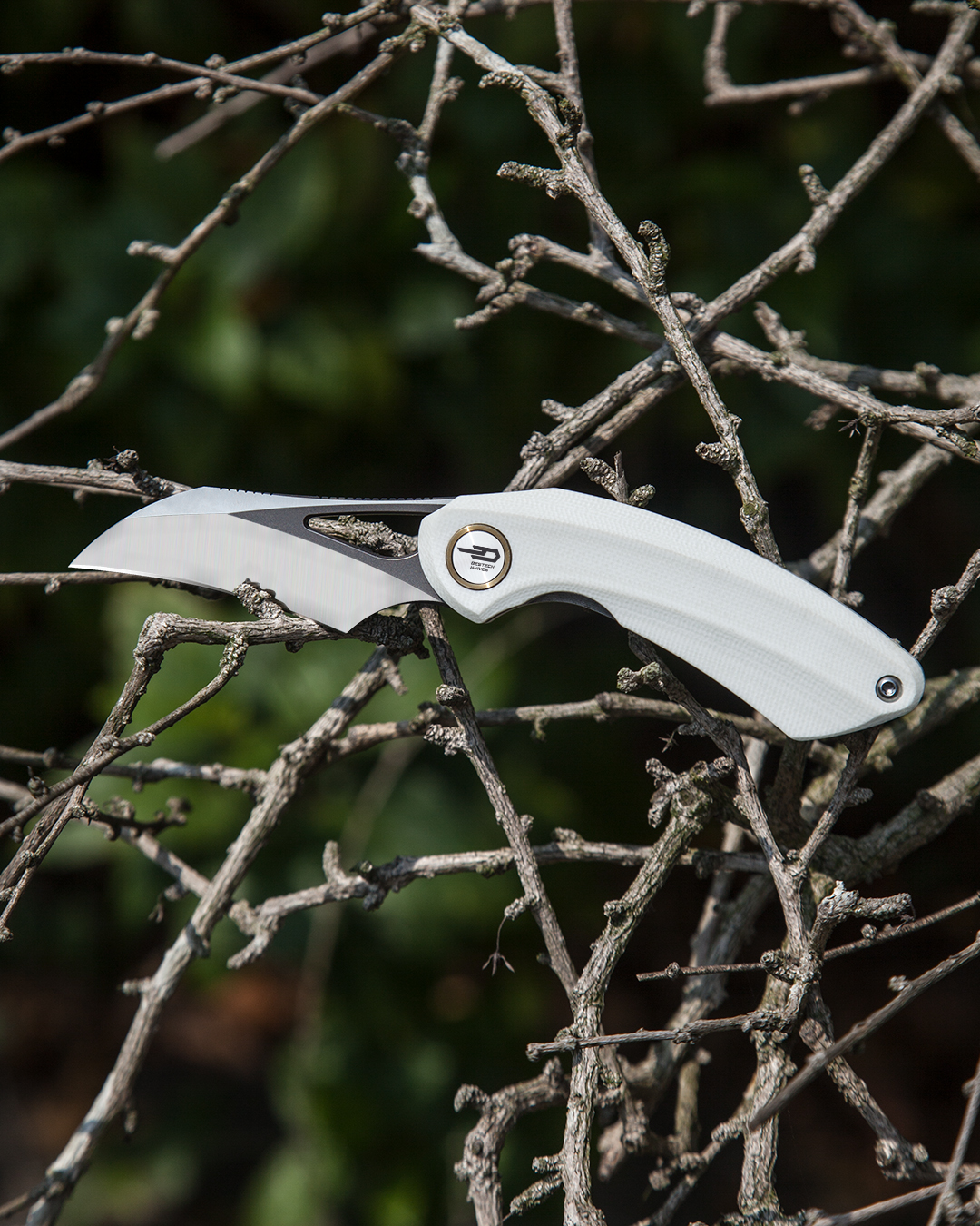 Ostap Hel’s Fourth Bouquet Knife is the NonLocking Bihai True Republican