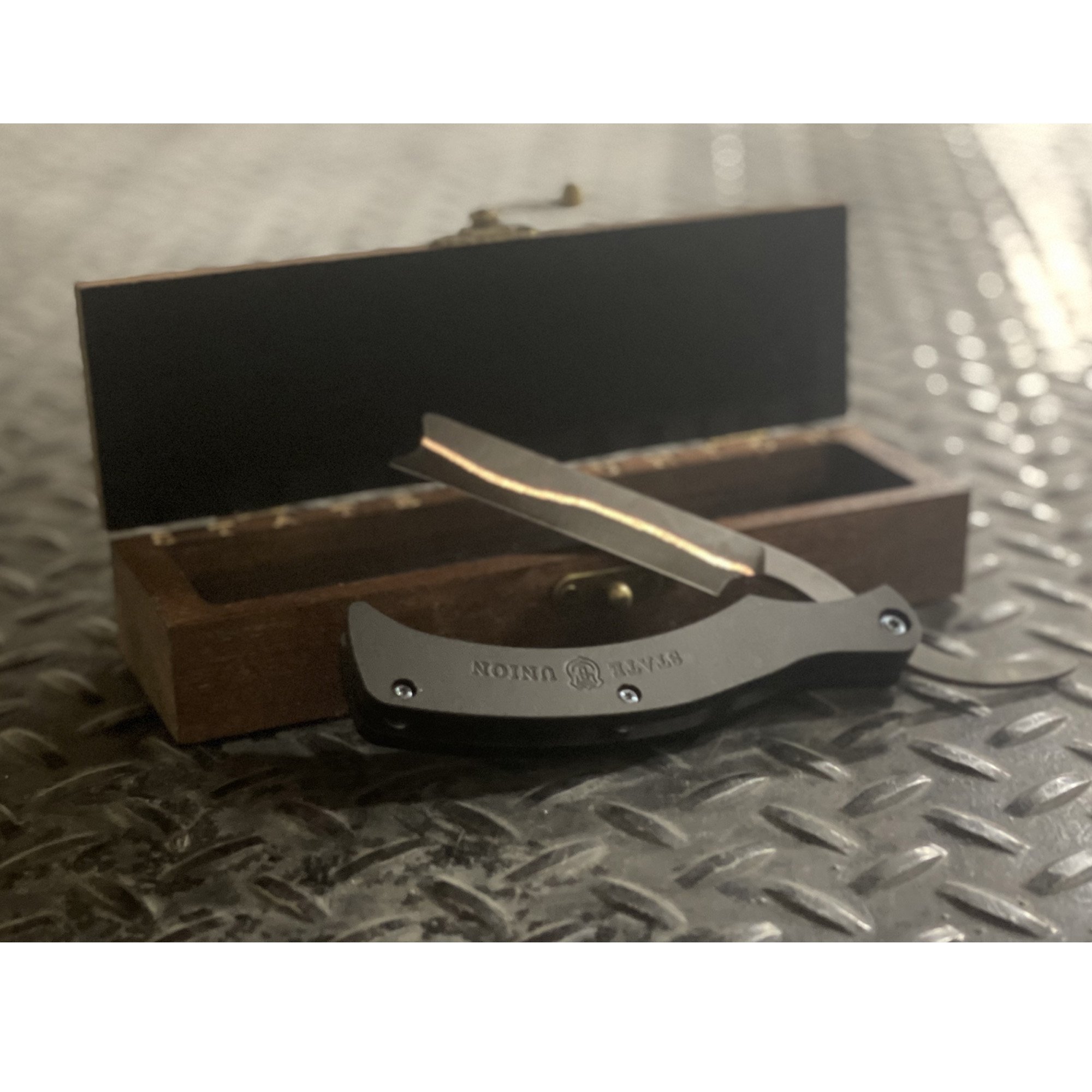 Latest State & Union Custom Razor Showcases CuMai Blade