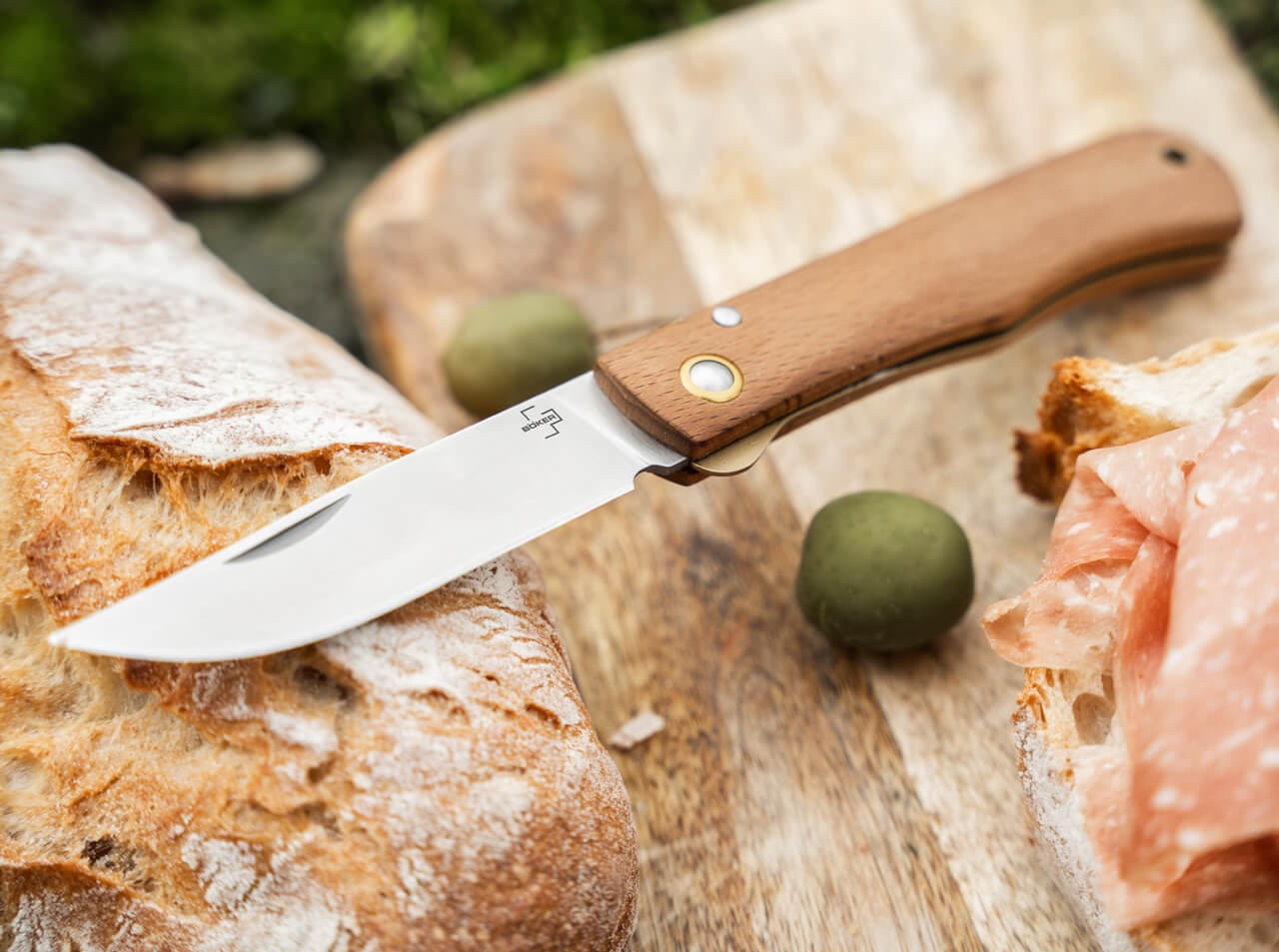 Boker Rusticus Looks Forward and Backward