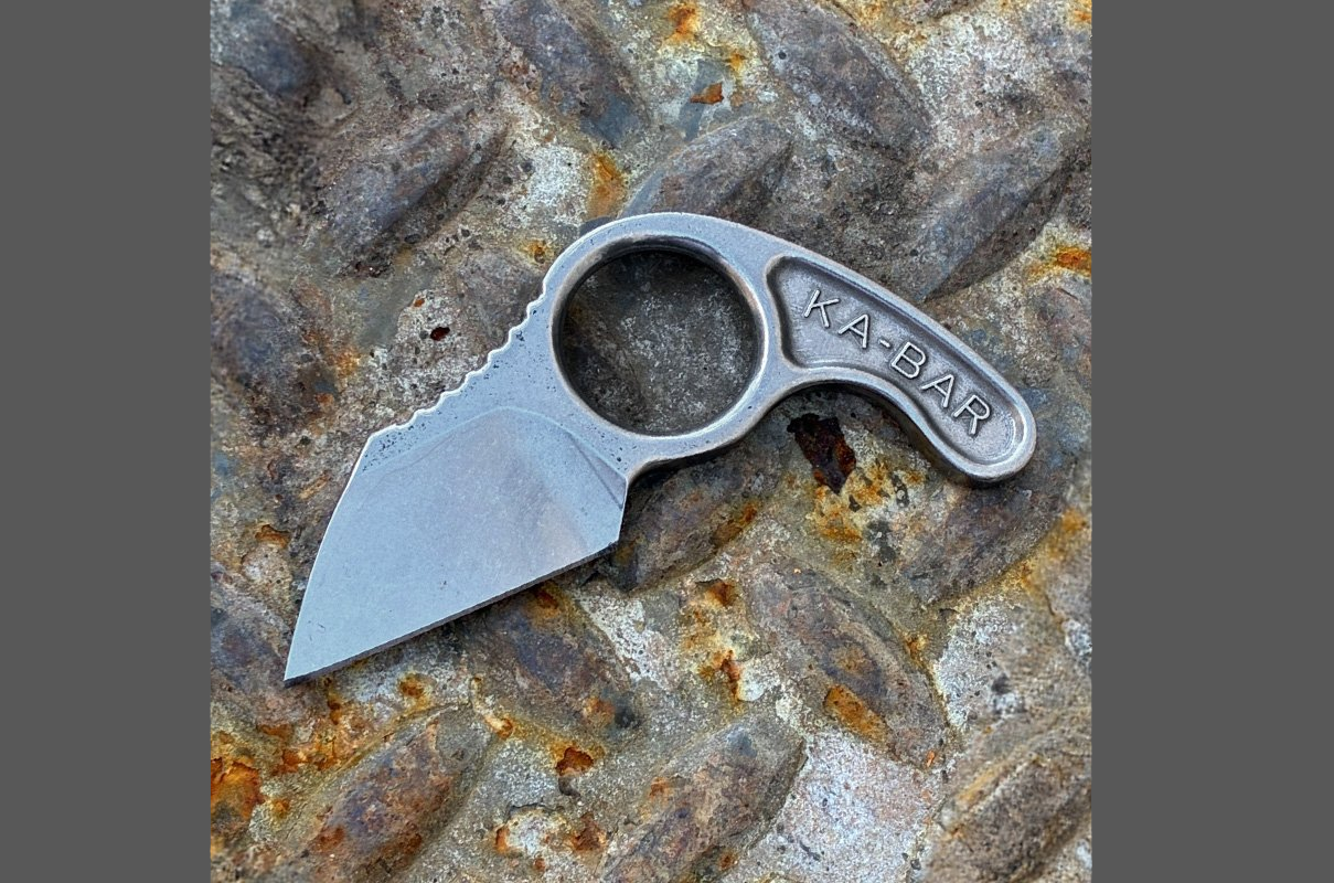 Les George Creates Forged Fixed Blade for Latest KABAR Collab Les George Creates Forged Fixed Blade for Latest KABAR Collab