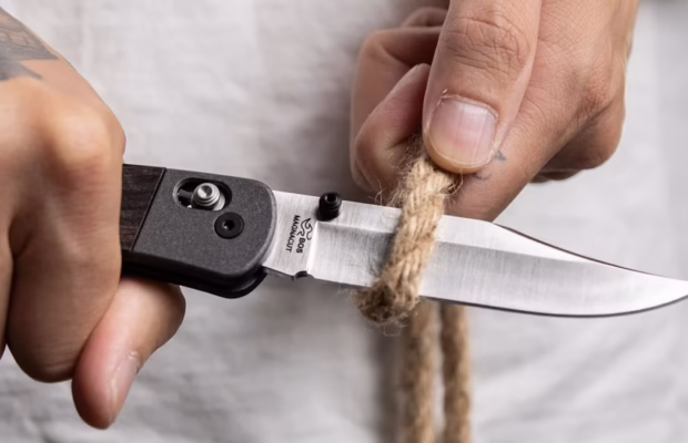 Buck 110 Goes Fully Modern with Crossbar Lock and MagnaCut Buck 110 Goes Fully Modern with Crossbar Lock and MagnaCut